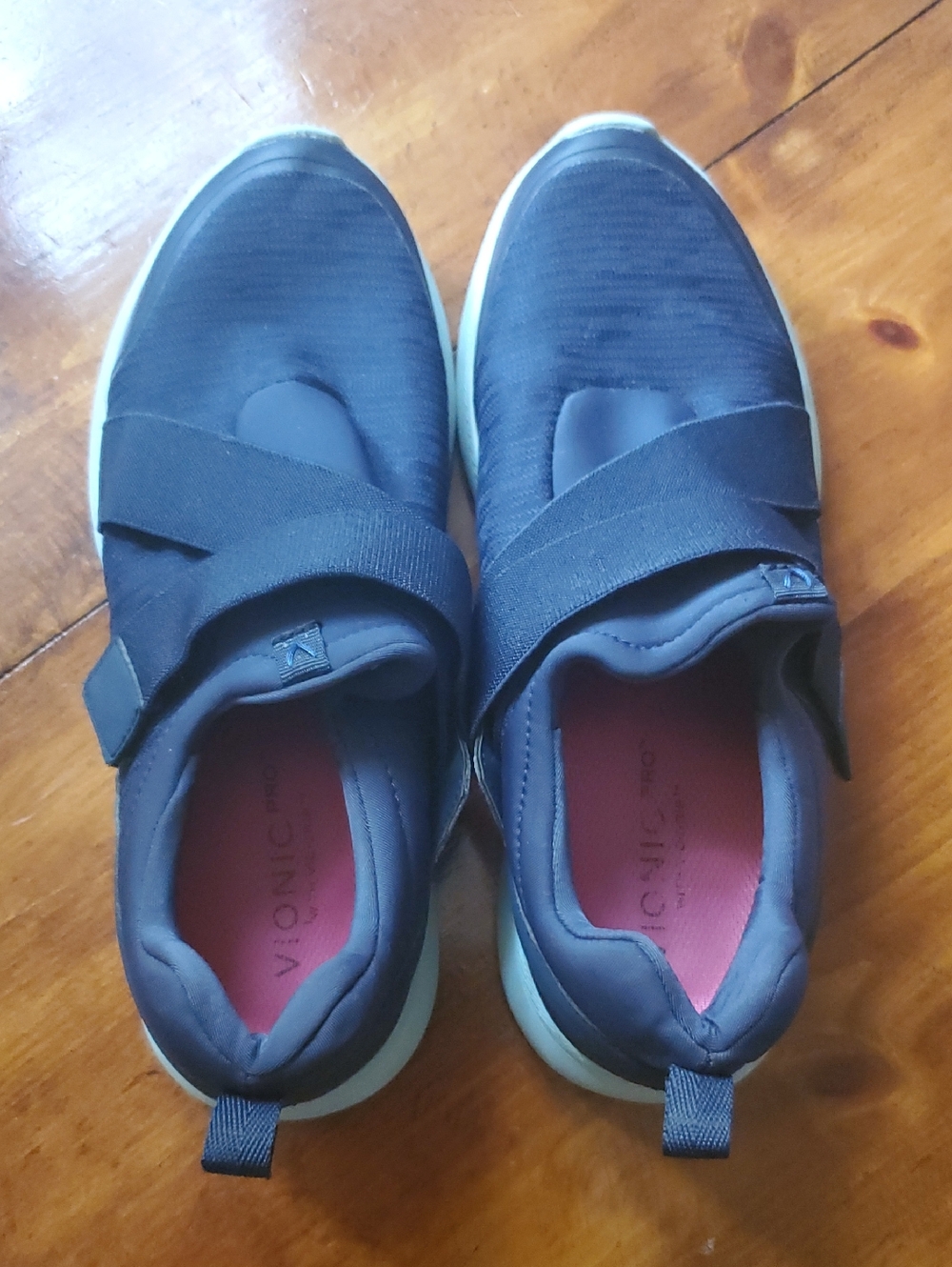 Vionic Women's Marlene Sneakers in Navy SIZE 9.5 VIOGRIP SOLE